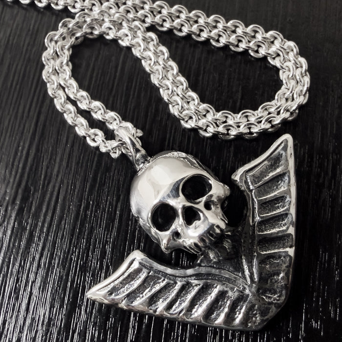 Victory Skull Silver Pendant