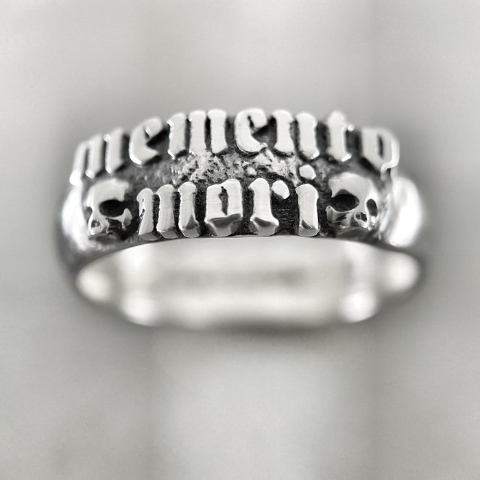Two Skull Memento Mori Ring