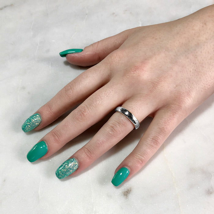 4.6mm Hammered Silver Band