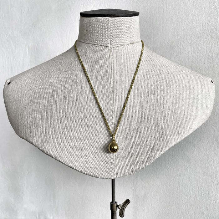baroque pearl drop pendant necklace jewel thief Brighton
