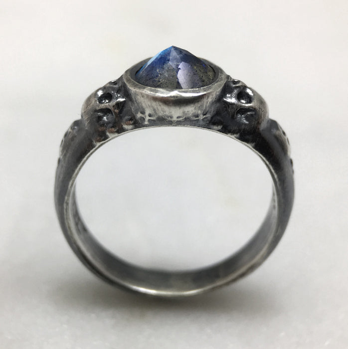Memento Mori Labradorite Skull Ring