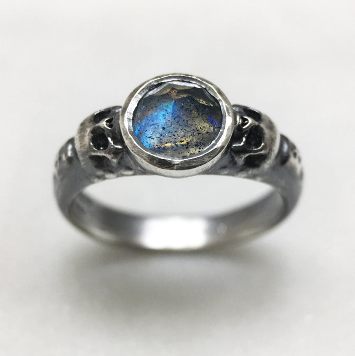 Memento Mori Labradorite Skull Ring