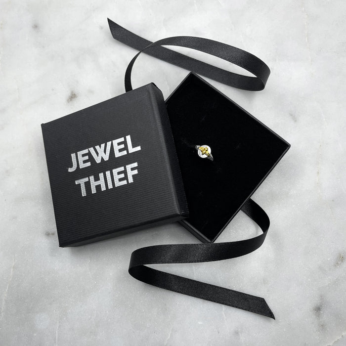 bee signet ring jewel thief Brighton