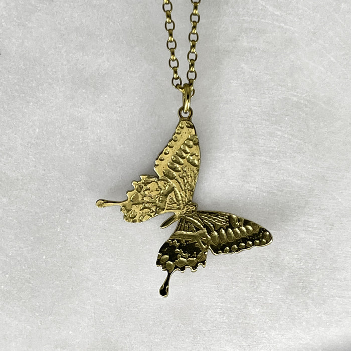 Gold Butterfly Pendant Necklace