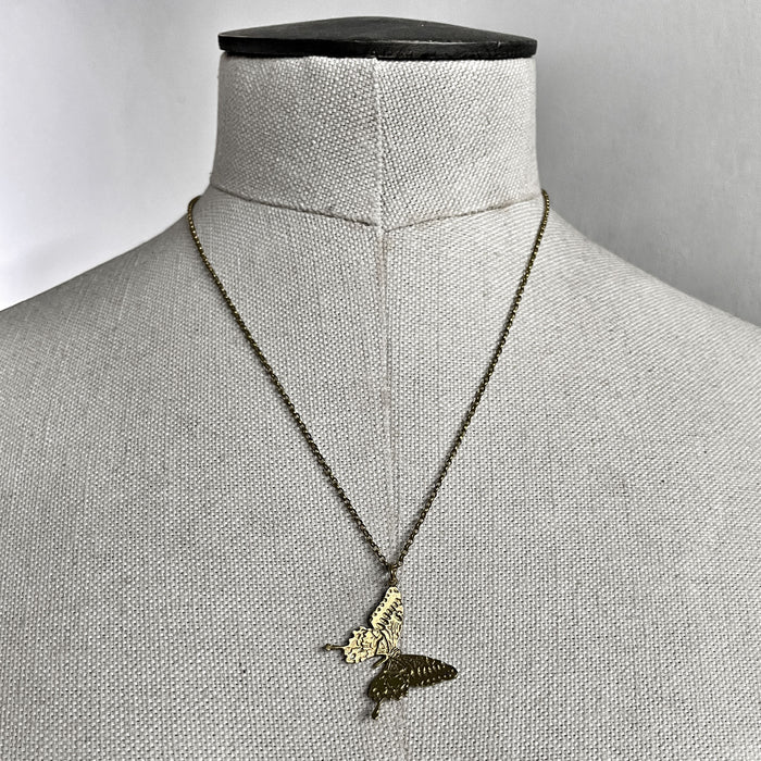 Gold Butterfly Pendant Necklace