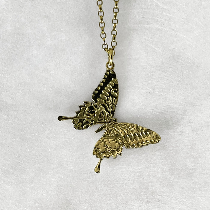 Gold Butterfly Pendant Necklace